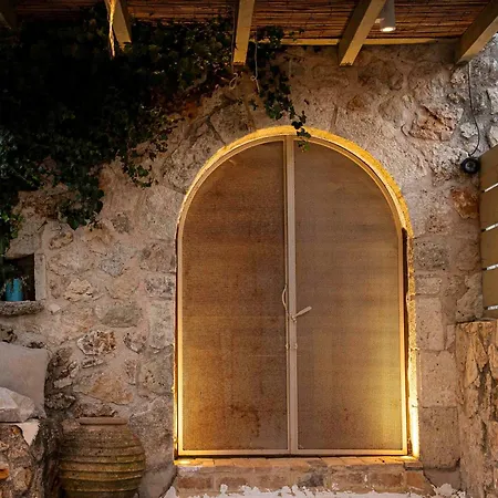 Case de vacanță Zois & Mavretta House Kariá